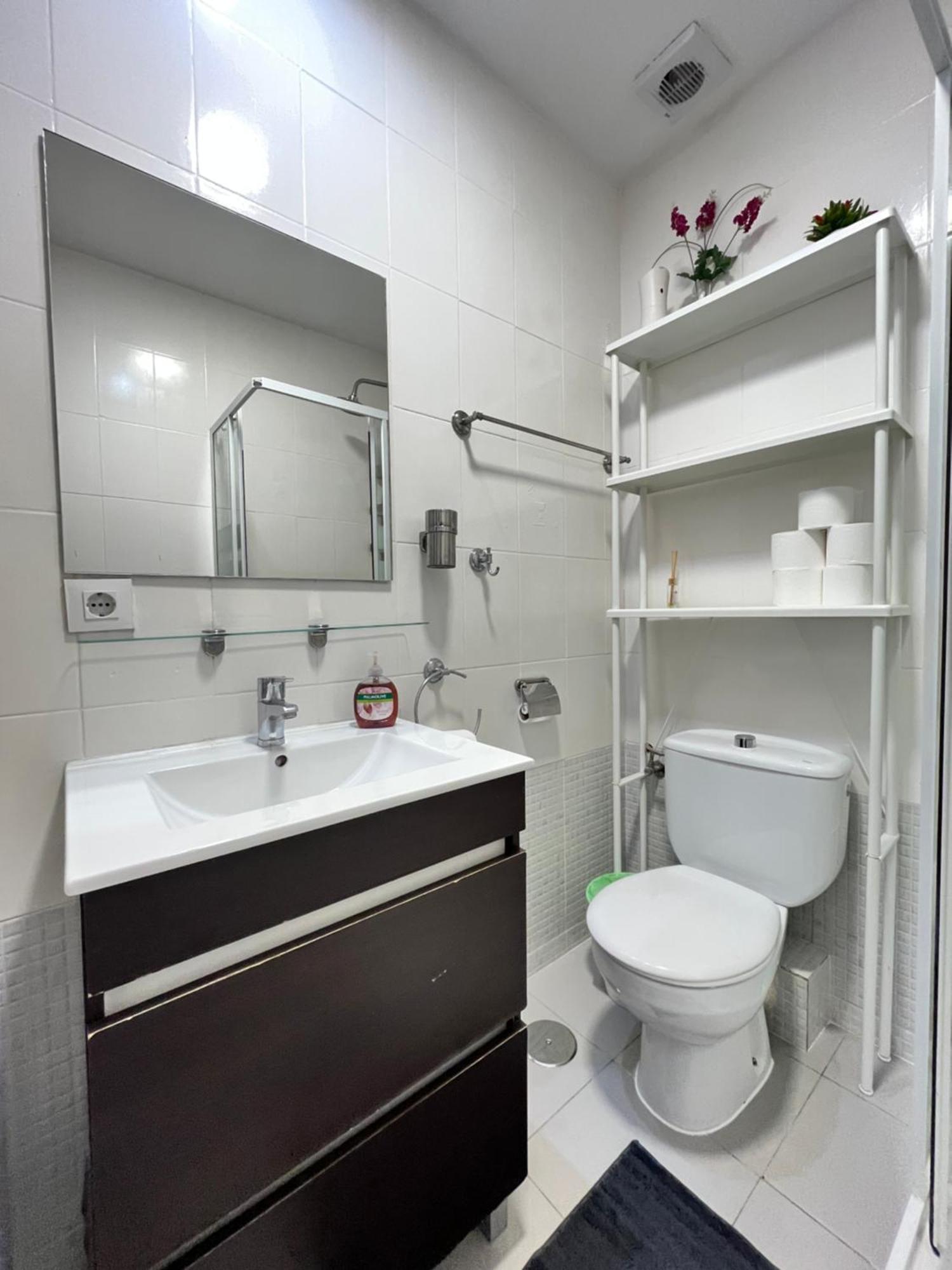 Ile Aina Exterior Nuevo Pena Apartman Madrid Kültér fotó