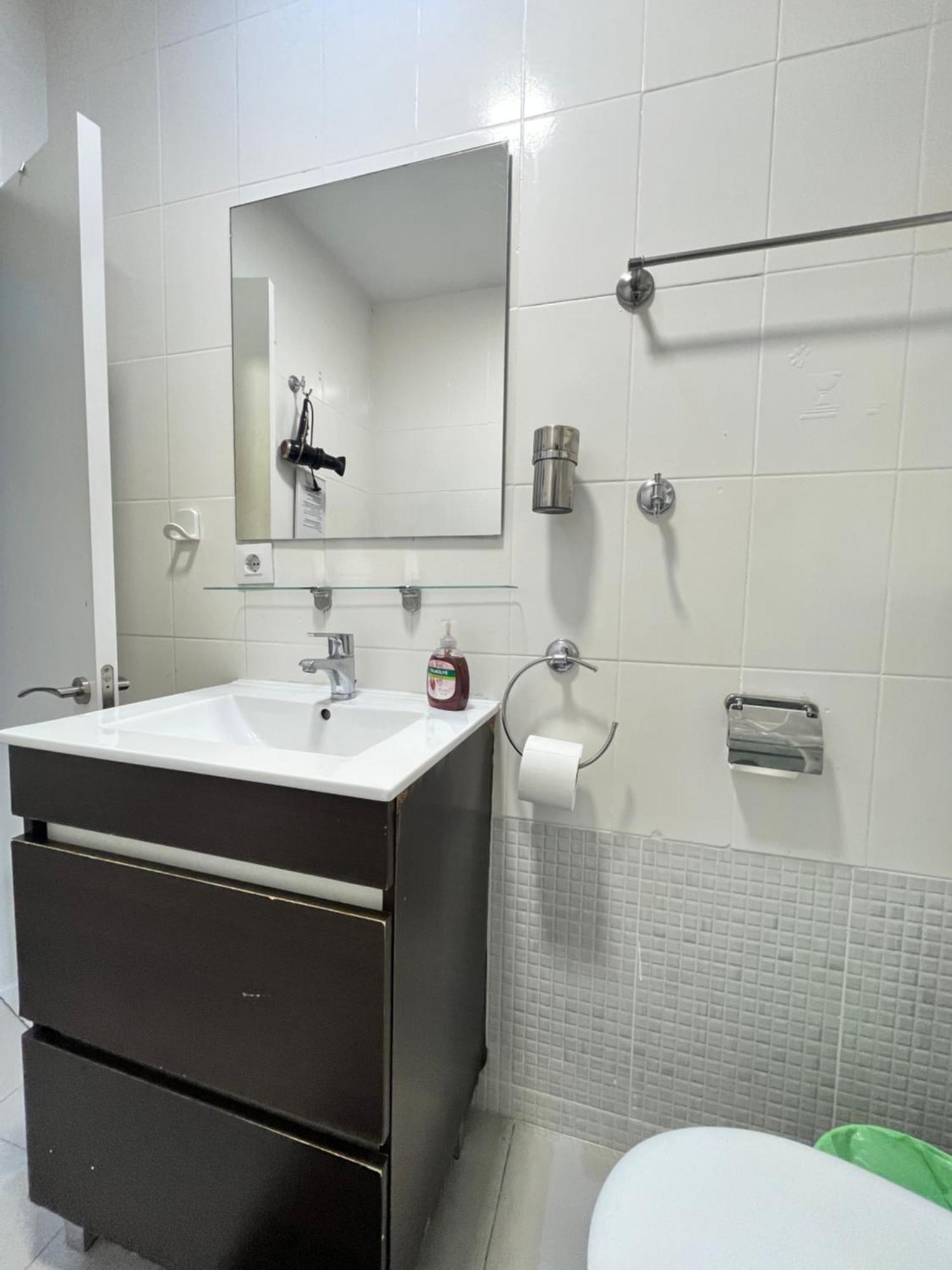 Ile Aina Exterior Nuevo Pena Apartman Madrid Kültér fotó