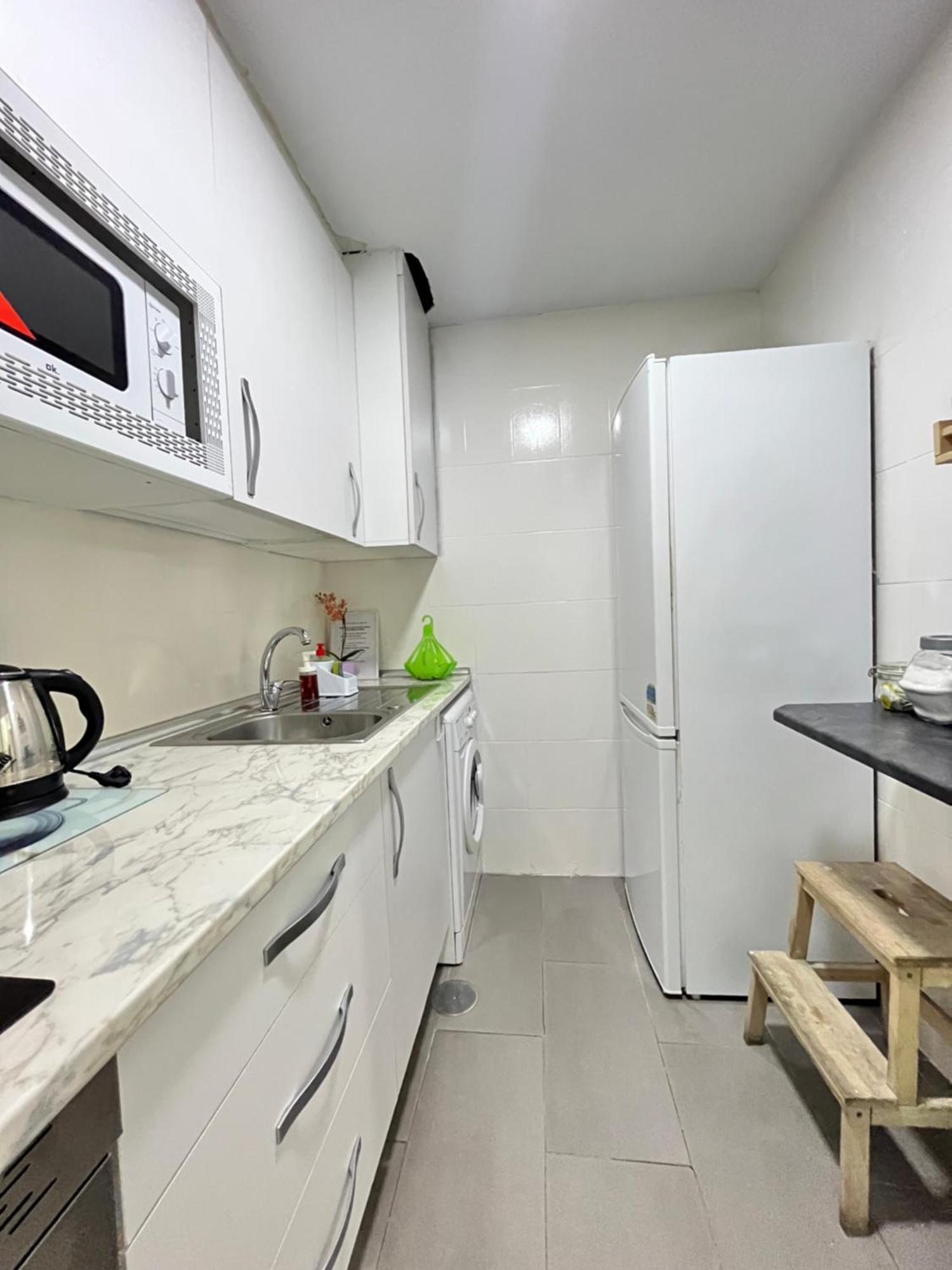 Ile Aina Exterior Nuevo Pena Apartman Madrid Kültér fotó